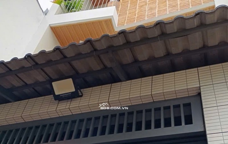 Bán nhà ở đường Phạm Hùng - Quận 8 - Đẹp keng- Thành Phố Hồ Chí Minh